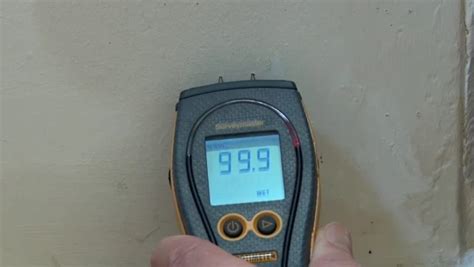 acceptable moisture readings in drywall